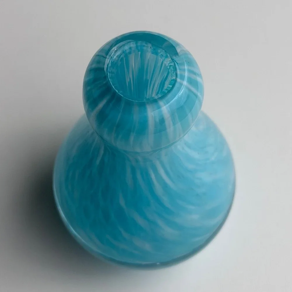 Vintage Hand Blown Glass Swirl Pear Bulb‎ Vase Blue Coastal Beach Art Deco 4